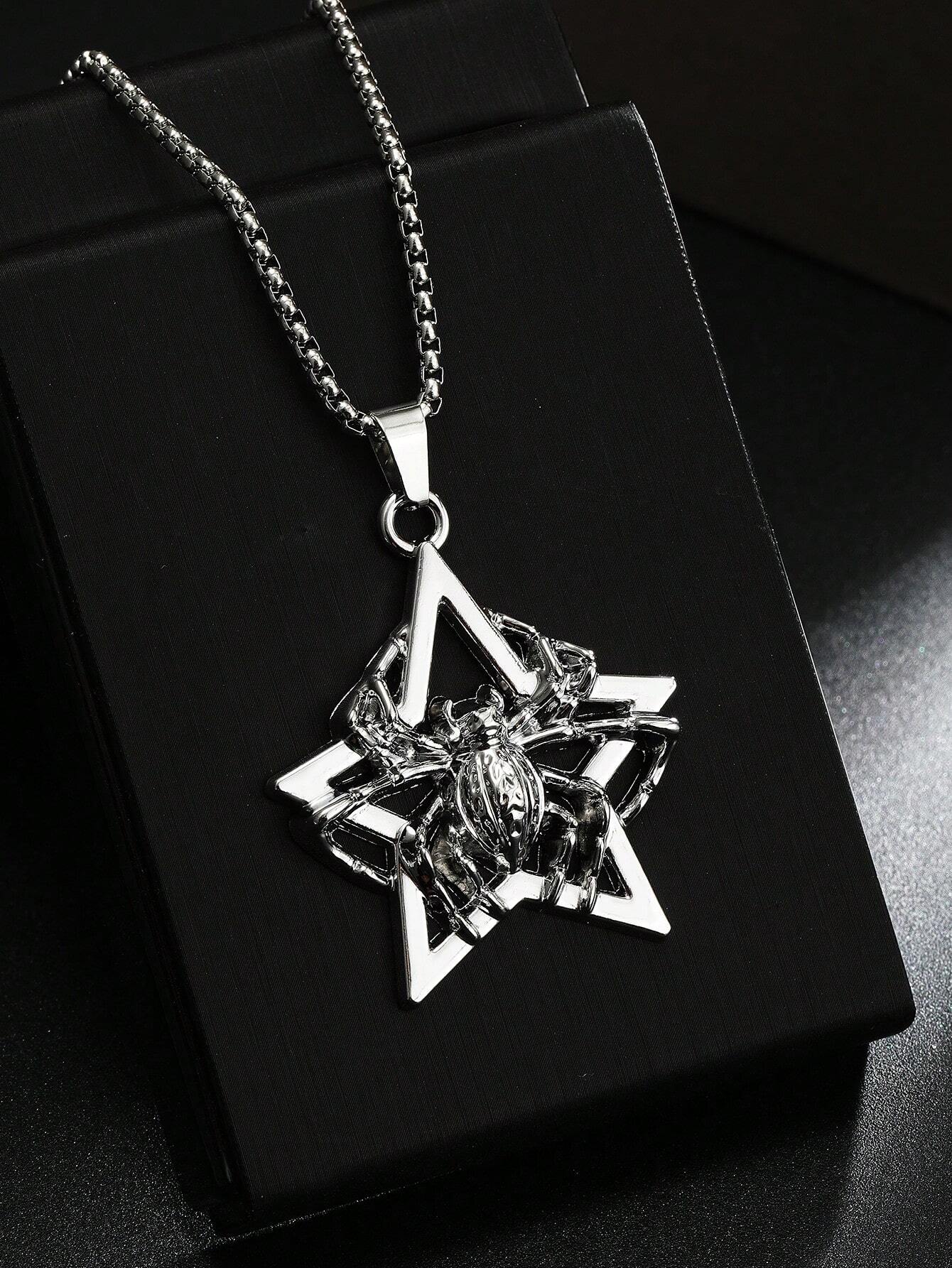 Spidey Star Chain necklace